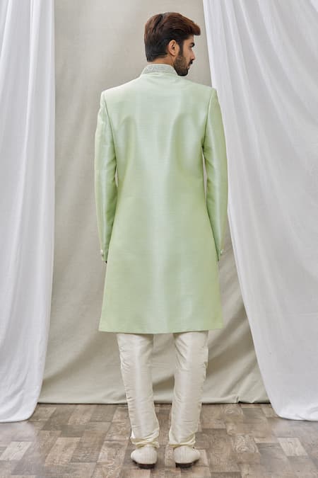 Arihant Rai Sinha Mandarin Collar Sherwani Set 