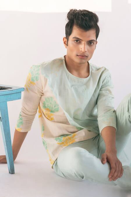 Shop Vaani Beswal Blue Block Print Castella Asymmetric Kurta Online at Aza Fashions Shop_Vaani Beswal_Blue Block Print Castella Asymmetric Kurta _Online_at_Aza_Fashions