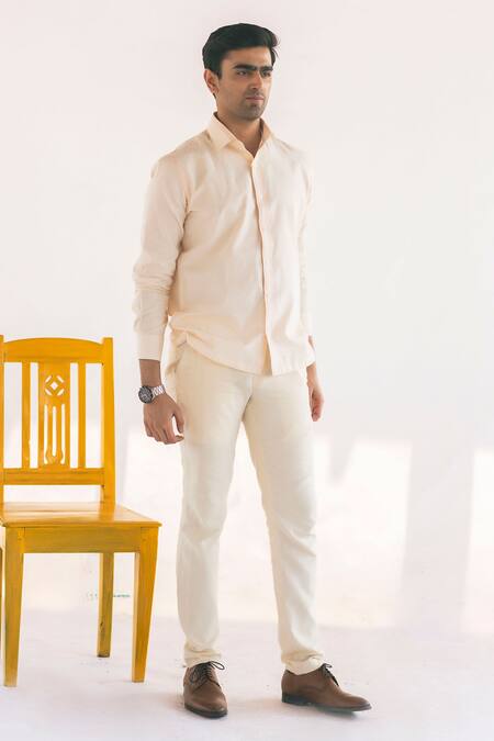 Vaani Beswal White Handwoven Cotton Thread Work La Macario Shirt Online at Aza Fashions Vaani Beswal_White Handwoven Cotton Thread Work La Macario Shirt _Online_at_Aza_Fashions