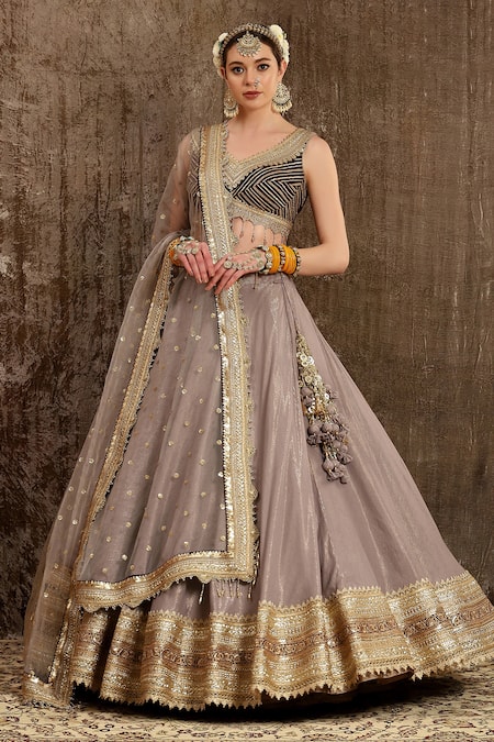 Aesthetically designed printed Chanderi Cotton Lehenga choli for any party  designed by renowned fashion desi… | Indian dresses, Indian outfits, Bridal  lehenga choli