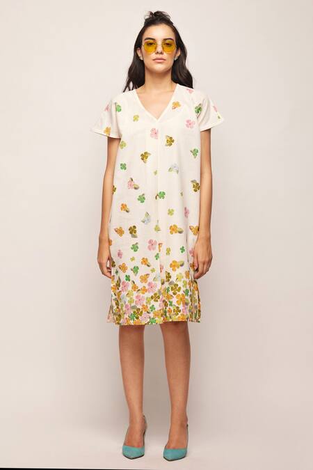 Swati Vijaivargie White Linen Cotton Floral V Neck Print Dress Online at Aza Fashions Swati Vijaivargie_White Linen Cotton Floral V Neck Print Dress _Online_at_Aza_Fashions