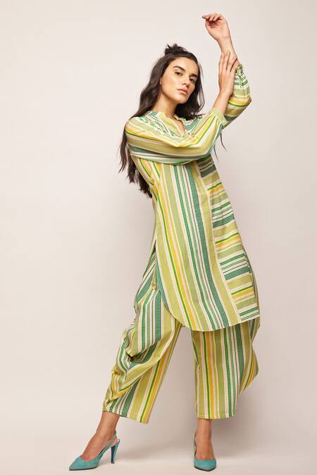 Swati Vijaivargie Green Linen Cotton Striped Band Collar Patterned Tunic Online at Aza Fashions Swati Vijaivargie_Green Linen Cotton Striped Band Collar Patterned Tunic _Online_at_Aza_Fashions