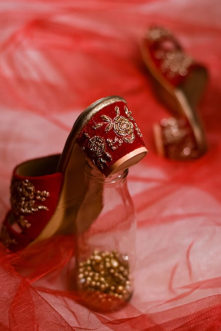 Around Always Red Embroidery Gulshan Velvet Block Heels Online at Aza Fashions Around Always_Red Embroidery Gulshan Velvet Block Heels _Online_at_Aza_Fashions