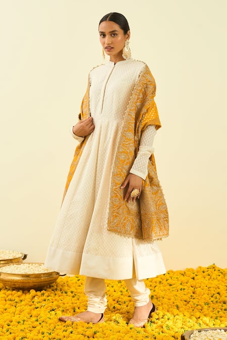 Sheetal Batra Yellow Raw Silk Embroidered Tilla Dupatta 