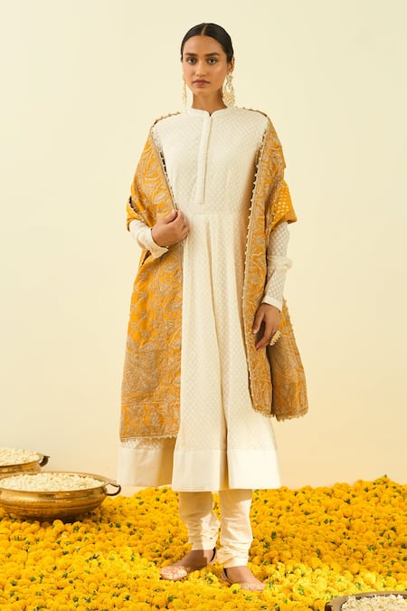 Shop_Sheetal Batra_Yellow Raw Silk Tilla Embroidered Dupatta _at_Aza_Fashions