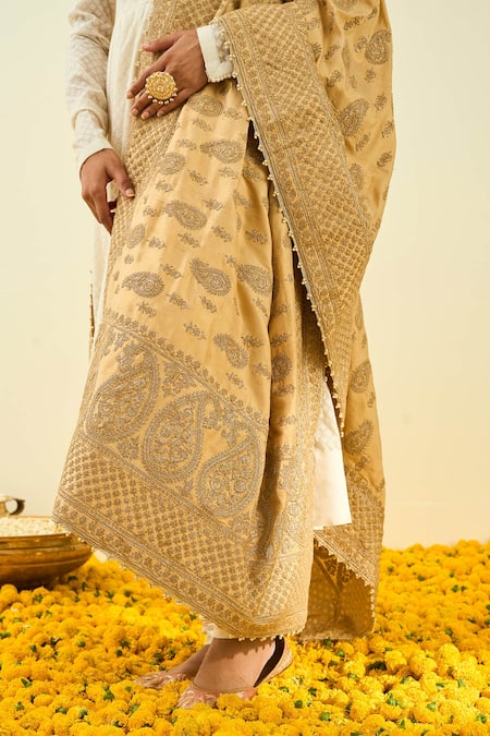 Sheetal Batra_Gold Raw Silk Tilla Embroidered Dupatta_Online_at_Aza_Fashions
