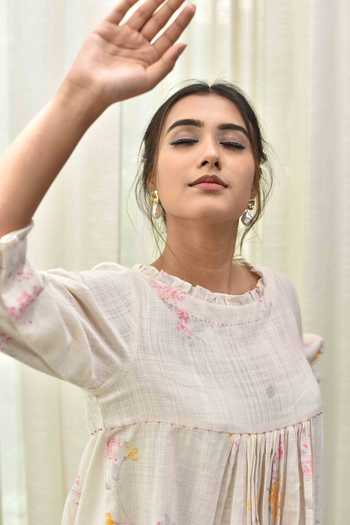Shop_Tussah By Siddhi Shah_White Handloom Cotton Floral Print Round Kurta And Pant Set _Online_at_Aza_Fashions