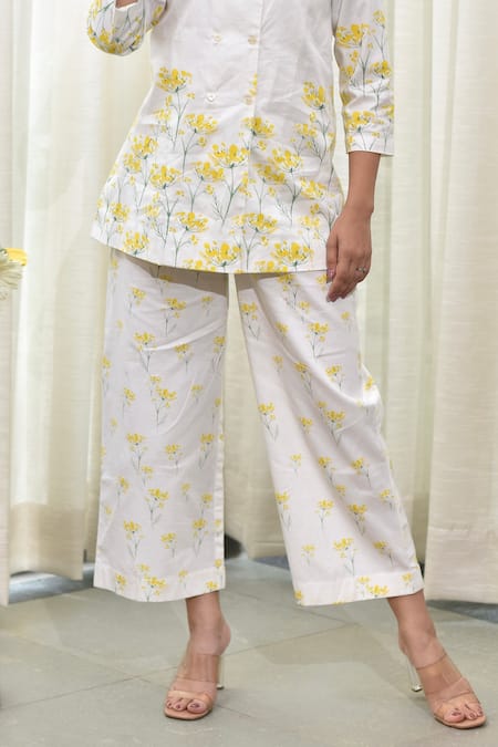 Shop_Tussah By Siddhi Shah_White Poplin Floral Print Round Top And Pant Set_Online_at_Aza_Fashions