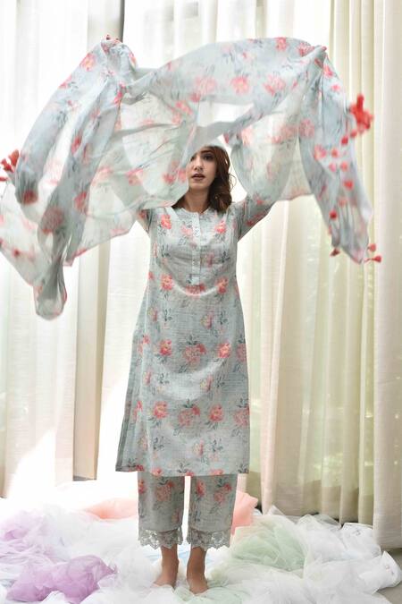 Buy Tussah By Siddhi Shah Green Handloom Cotton Floral Print Round Kurta And Pant Set Online at Aza Fashions Buy_Tussah By Siddhi Shah_Green Handloom Cotton Floral Print Round Kurta And Pant Set _Online_at_Aza_Fashions