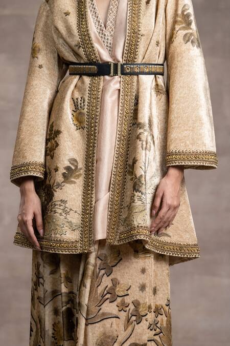 Tarun Tahiliani_Gold Velvet, Dupion Silk Floral Motifs V-neck Jacket And Kurta Set_Online_at_Aza_Fashions