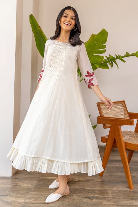Buy Khamaj India White Cotton, Chanderi Floral Round Smocked Dress Online at Aza Fashions Buy_Khamaj India_White Cotton, Chanderi Floral Round Smocked Dress _Online_at_Aza_Fashions