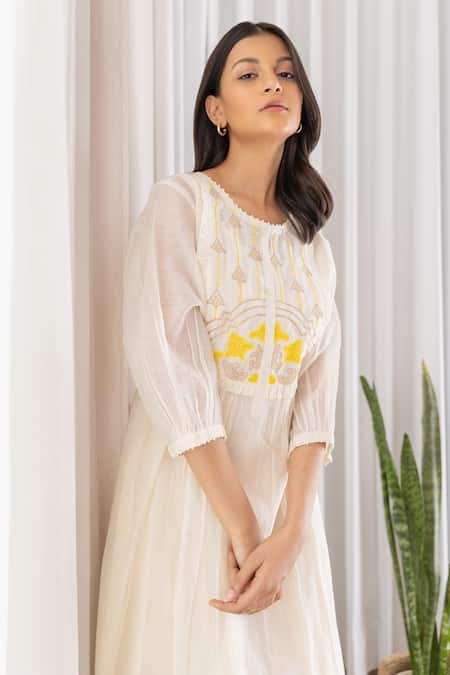Khamaj India White Cotton, Chanderi Floral Round Kurta And Pant Set Online at Aza Fashions Khamaj India_White Cotton, Chanderi Floral Round Kurta And Pant Set _Online_at_Aza_Fashions