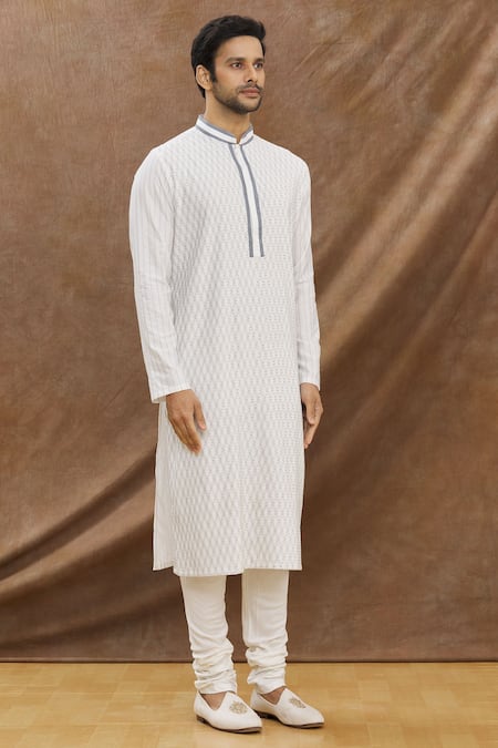 Darshika Menswear Off White Cotton Silk Pintuck Kurta Set Online at Aza Fashions Darshika Menswear_Off White Cotton Silk Pintuck Kurta Set _Online_at_Aza_Fashions