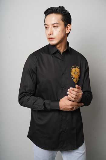 Avalipt_White 100% Cotton Hand Painted Gemini Shirt_Online_at_Aza_Fashions
