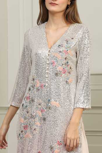 RANNA GILL Pink Embroidery V Neck Floral Kurta Set at Aza Fashions RANNA GILL_Pink Embroidery V Neck Floral Kurta Set _at_Aza_Fashions