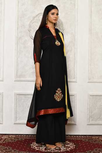 Aryavir Malhotra_Black Georgette Embroidery Floral Mandarin Collar Kurta Palazzo Set _Online_at_Aza_Fashions