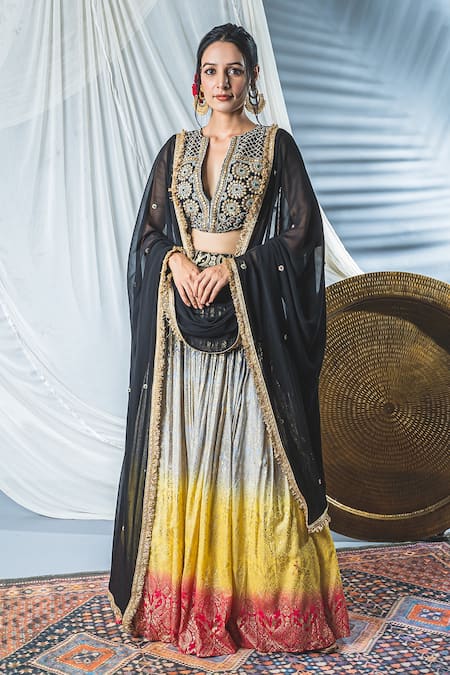 Shop_Soniya G_Black Chanderi Cutdana And Sequin, Foil Print, Beads Notched Lehenga Set _Online_at_Aza_Fashions