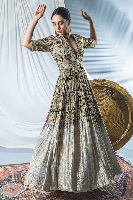 Soniya G_Black Chanderi Cutdana And Sequin, Foil Print, Beads V Neck Anarkali With Dupatta _Online_at_Aza_Fashions