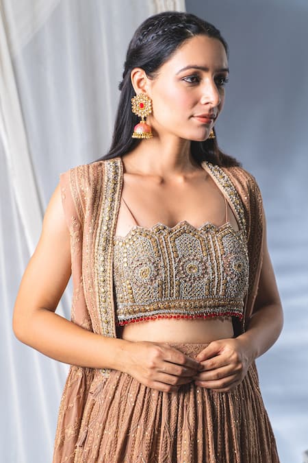 Soniya G_Pink Lucknowi Sequin And Beads, Thread Square Neck Cape Lehenga Set _at_Aza_Fashions