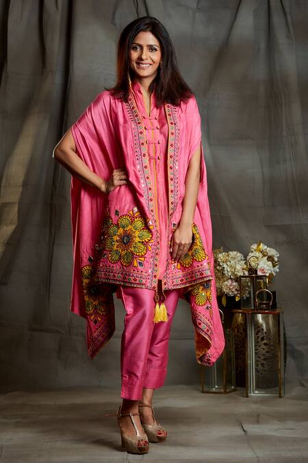 Sunita Nagi Pink Dupion , Spun Floral Jacket Open, Embroidered Cape And Pant Set Online at Aza Fashions Sunita Nagi_Pink Dupion , Spun Floral Jacket Open, Embroidered Cape And Pant Set _Online_at_Aza_Fashions