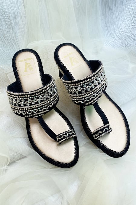 House Of Vian Black Beads, Mirrors Saanjh Embroidered Kolhapuri Wedges 