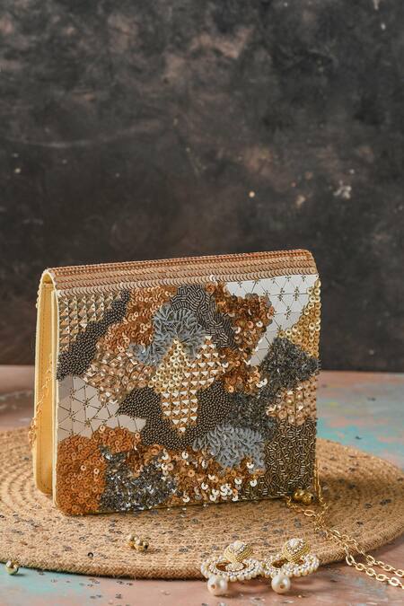 The Purple Sack Multi Color Sequins, Cut Work Magnifique Embellished Clutch With Sling Online at Aza Fashions The Purple Sack_Multi Color Sequins, Cut Work Magnifique Embellished Clutch With Sling _Online_at_Aza_Fashions