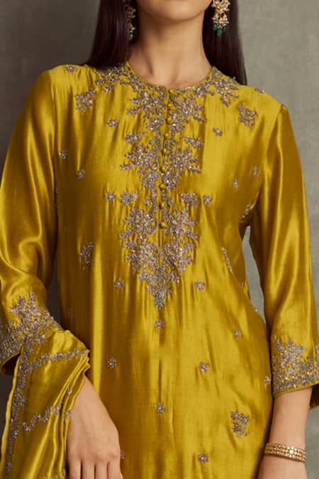 Jayanti Reddy_Yellow Cheniya Silk Floral Round Embroidered Kurta Sharara Set _Online_at_Aza_Fashions