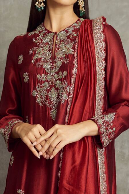 Jayanti Reddy Maroon Cheniya Silk Floral Keyhole Embroidered Kurta Palazzo Set Online at Aza Fashions Jayanti Reddy_Maroon Cheniya Silk Floral Keyhole Embroidered Kurta Palazzo Set _Online_at_Aza_Fashions
