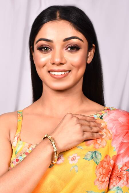 Buy_Nazaakat By Samara Singh_Gold Plated Faux Diamond Studded Bangle_Online_at_Aza_Fashions