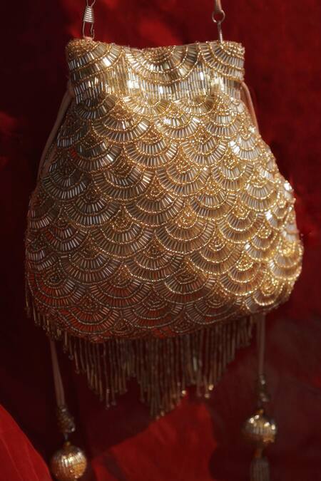 Buy_House Of Ekara_Gold Embroidery Amber Potli _Online_at_Aza_Fashions