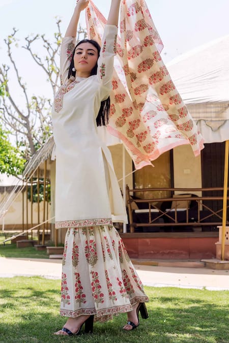 Cedar & Pine Embroidered Kurti With Chanderi Sharara – Rainbow Bazaar