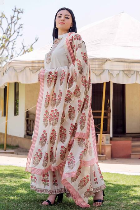 Missprint White Cotton, Chanderi Block Print Mandarin Collar Sharara Set Online at Aza Fashions Missprint_White Cotton, Chanderi Block Print Mandarin Collar Sharara Set _Online_at_Aza_Fashions