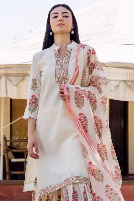 Missprint White Cotton, Chanderi Block Print Mandarin Collar Sharara Set at Aza Fashions Missprint_White Cotton, Chanderi Block Print Mandarin Collar Sharara Set _at_Aza_Fashions