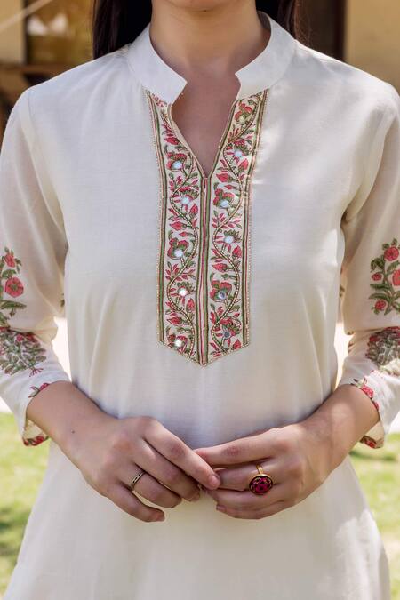 Missprint_White Cotton, Chanderi Block Print Mandarin Collar Sharara And Kurta Set_at_Aza_Fashions