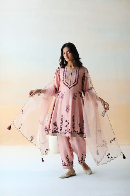 Aman Takyar Pink Organza, Dupion Silk Cutdana, Floral, Sequin Round Embroidered Kurta Set Online at Aza Fashions Aman Takyar_Pink Organza, Dupion Silk Cutdana, Floral, Sequin Round Embroidered Kurta Set _Online_at_Aza_Fashions