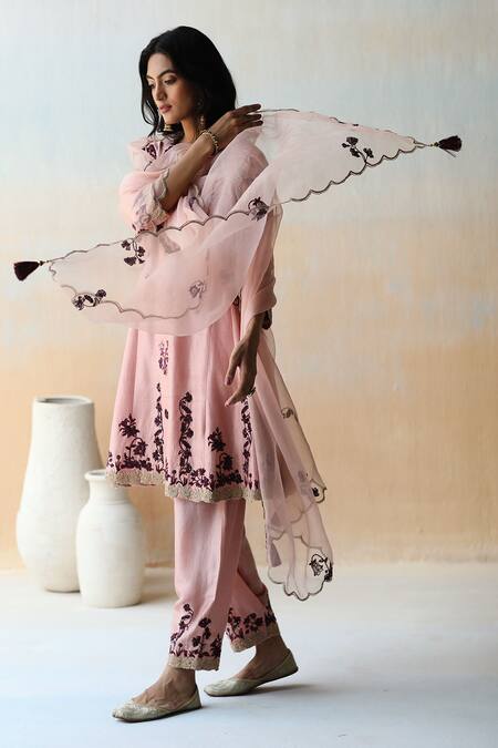 Buy Aman Takyar Pink Organza, Dupion Silk Cutdana, Floral, Sequin Round Embroidered Kurta Set Online at Aza Fashions Buy_Aman Takyar_Pink Organza, Dupion Silk Cutdana, Floral, Sequin Round Embroidered Kurta Set _Online_at_Aza_Fashions