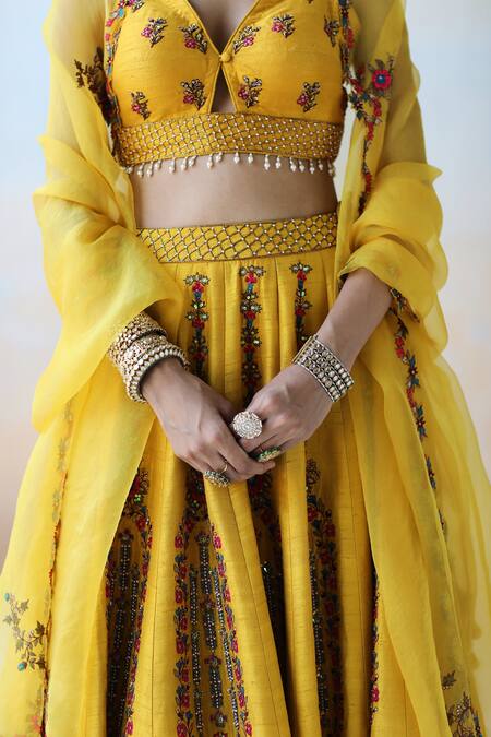Shop Aman Takyar Yellow Raw Silk, Organza Cutdana, Floral, Sequin Embroidered Bridal Lehenga Set Online at Aza Fashions Shop_Aman Takyar_Yellow Raw Silk, Organza Cutdana, Floral, Sequin Embroidered Bridal Lehenga Set _Online_at_Aza_Fashions