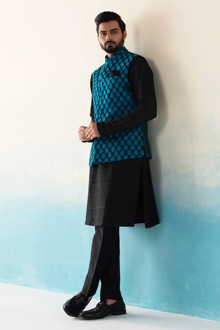 Weaver Story_Blue Handloom Tanchoi Silk Zari Work Banarasi Woven Nehru Jacket _Online_at_Aza_Fashions