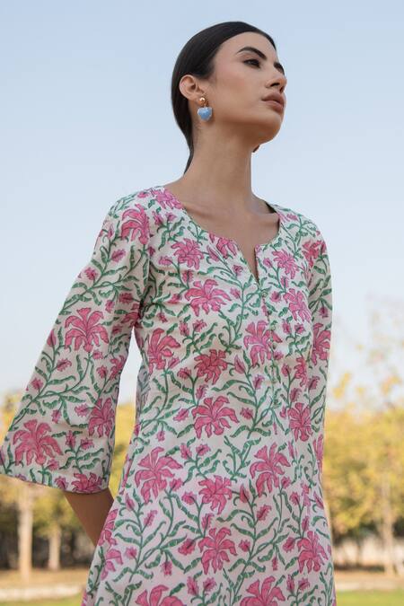 Buy Marche White Cotton Floral Print Round Notched Gardenia Kurta And Pant Set Online at Aza Fashions Buy_Marche_White Cotton Floral Print Round Notched Gardenia Kurta And Pant Set_Online_at_Aza_Fashions