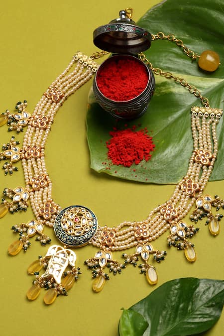 Dugran By Dugristyle_Gold Plated Kundan Embellished Pendant Necklace _Online_at_Aza_Fashions