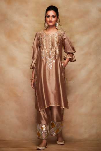 Gulabo By Abu Sandeep Gota Embroidered A-Line Kurta 