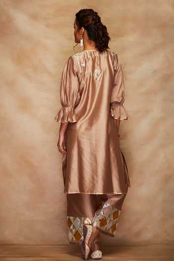 Gulabo By Abu Sandeep Gota Embroidered A-Line Kurta 