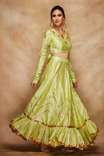 Gulabo By Abu Sandeep Green Chanderi Silk Gathered Sleeve Blouse Online at Aza Fashions Gulabo By Abu Sandeep_Green Chanderi Silk Gathered Sleeve Blouse _Online_at_Aza_Fashions