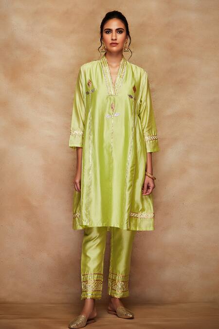 Gulabo By Abu Sandeep_Green Chanderi Silk Kimono Tunic _Online_at_Aza_Fashions