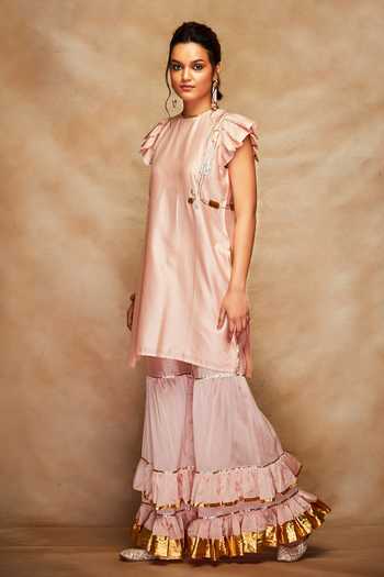 Buy Gulabo By Abu Sandeep Peach Chanderi Silk Gota Work Gharara Online at Aza Fashions Buy_Gulabo By Abu Sandeep_Peach Chanderi Silk Gota Work Gharara _Online_at_Aza_Fashions