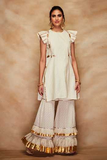 Gulabo By Abu Sandeep_White Ruffle Sleeve Gota Kurta _Online_at_Aza_Fashions