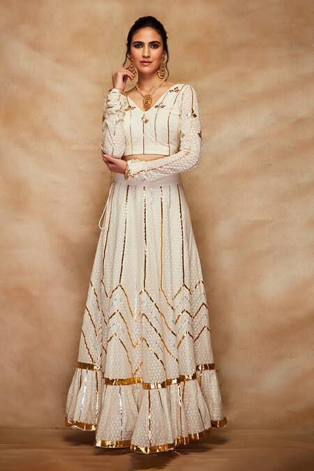 Buy_Gulabo By Abu Sandeep_White Gota Chuddi Sleeve Blouse _Online_at_Aza_Fashions