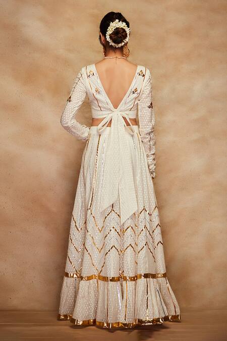 Shop_Gulabo By Abu Sandeep_White Gota Chuddi Sleeve Blouse _Online_at_Aza_Fashions