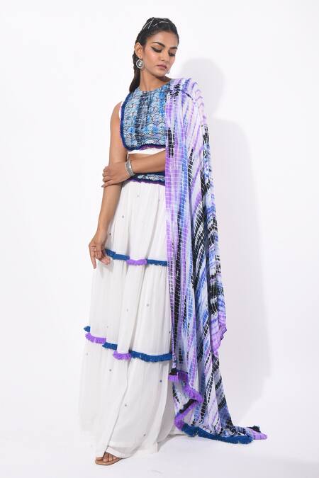 Buy K-Anshika White Georgette Shibori, Thread Work High Neck Embroidered Tiered Skirt Set Online at Aza Fashions Buy_K-Anshika_White Georgette Shibori, Thread Work High Neck Embroidered Tiered Skirt Set _Online_at_Aza_Fashions