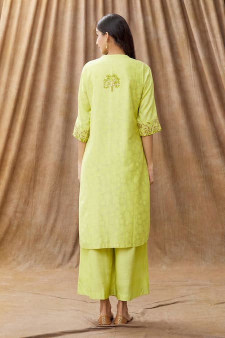 Shop Manasi Sengupta Green Organza, Silk Chanderi Block Print, Gota Dori Work Mandarin Kurta Set at Aza Fashions Shop_Manasi Sengupta_Green Organza, Silk Chanderi Block Print, Gota Dori Work Mandarin Kurta Set _at_Aza_Fashions